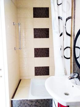 Rent an apartment in a private house, Odessa - apartment by the day