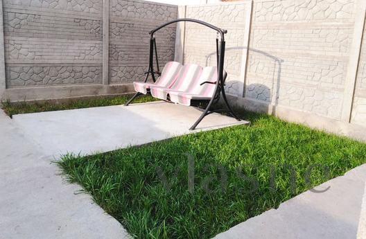 Rent an apartment in a private house, Odessa - apartment by the day