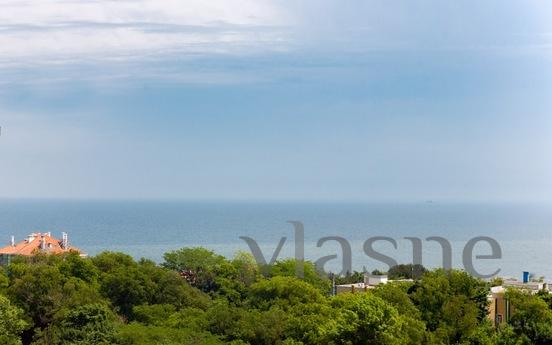 Apartment 2 Arcadia for 6-12 people, Odessa - apartment by the day