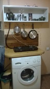 Rent 1k. apartment, next to the Opera), Odessa - apartment by the day