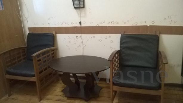 Rent 1k. apartment, next to the Opera), Odessa - apartment by the day