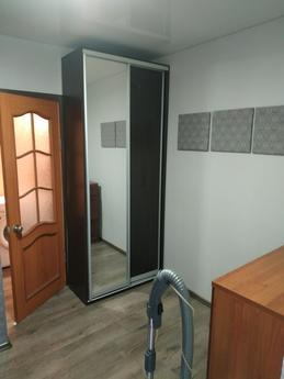 Сдам 2 комнатную 43м2, Черноморск (Ильичевск) - квартира посуточно