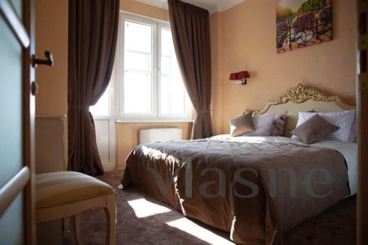 Center 5-room daily rental, Kyiv - apartment by the day