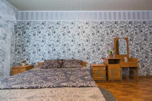 2 room. New building center. 7 sleeping., Sumy - apartment by the day