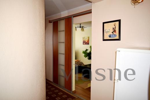 Nice apartment in the center near the pa, Rivne - apartment by the day