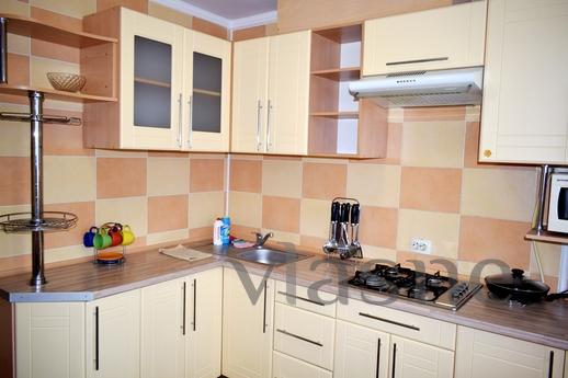 Nice apartment in the center near the pa, Rivne - apartment by the day