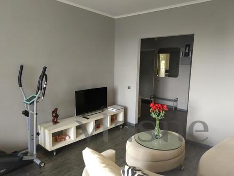 Spacious apartment 54 sq. On Dragovanov, Kyiv - apartment by the day