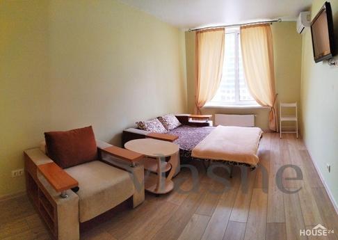 Cozy apartments are located near the metro station Levoberez