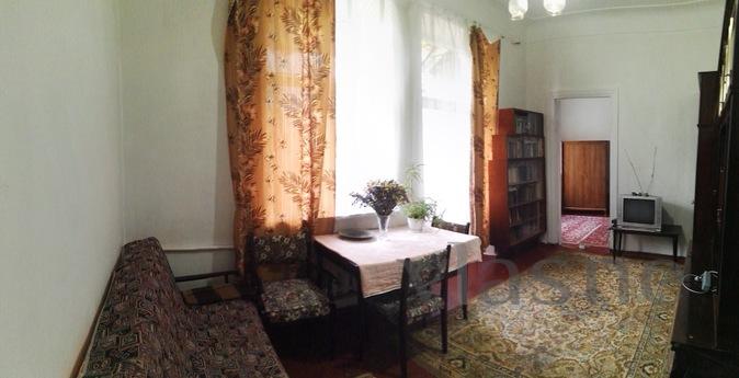 Rent 3 room apartment in the center, Dnipro (Dnipropetrovsk) - apartment by the day