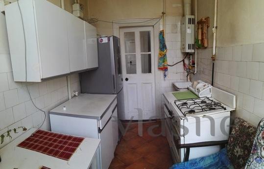 Rent 3 room apartment in the center, Dnipro (Dnipropetrovsk) - apartment by the day