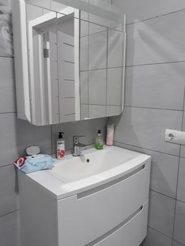 Quiet apartment at novobudovі, Lviv - apartment by the day