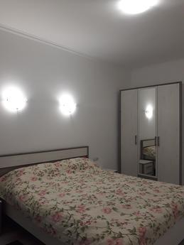 Quiet apartment at novobudovі, Lviv - apartment by the day