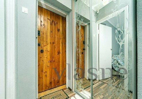 Cozy studio on the Pechersk metro statio, Kyiv - apartment by the day