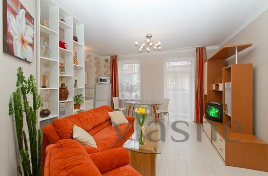 3 min. Independence Square, Khreschatyk, Kyiv - apartment by the day