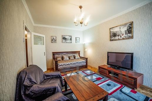 Уютная 2 комнатная квартира в центре, Львов - квартира посуточно
