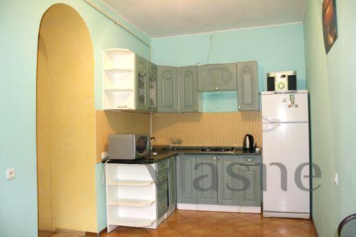 3 bedroom apartment for rent, Kharkiv - apartment by the day