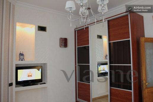 The historical center of Odessa - VIP le, Odessa - apartment by the day