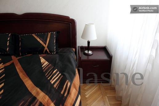 The historical center of Odessa - VIP le, Odessa - apartment by the day