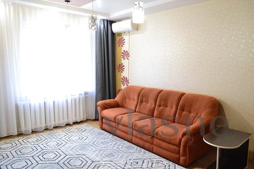 luxury apartment jn the river bank, Dnipro (Dnipropetrovsk) - apartment by the day