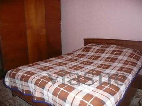 2-bedroom KPI, Expoplaza, Kyiv - apartment by the day