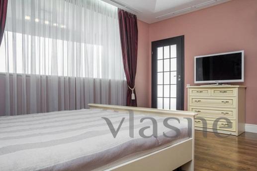 Family Apartment in Bridge City, 2 Bedro, Dnipro (Dnipropetrovsk) - apartment by the day