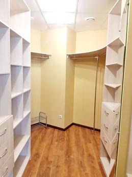 Family Apartment in Bridge City, 2 Bedro, Dnipro (Dnipropetrovsk) - apartment by the day