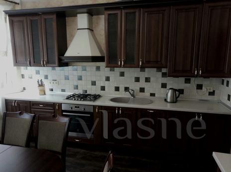 Beautiful 2k. Apartment for daily rent i, Uzhhorod - apartment by the day