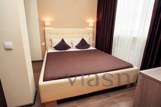 2. com. apartment on the avenue Victory 119a (new house). Lo