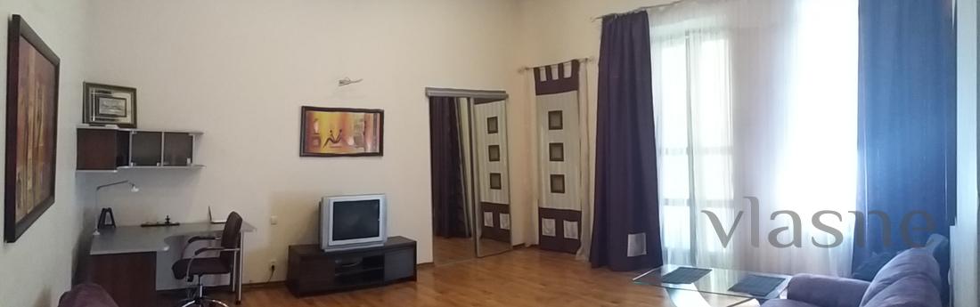 Rent our 2-apartment in the center, Odessa - apartment by the day