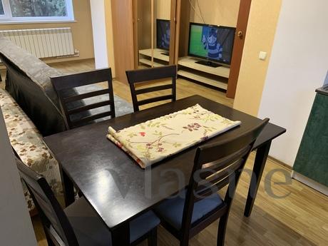Studio in center of Yalta with parking, Yalta - apartment by the day