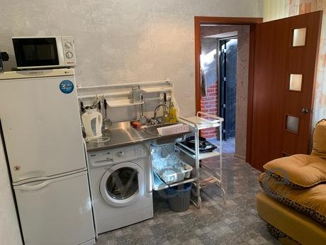 Daily rent Kirov, 10, Yalta - apartment by the day