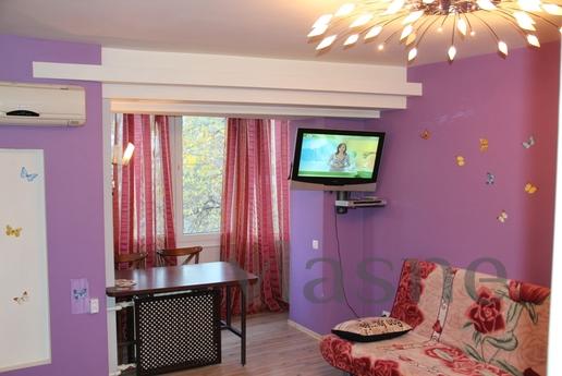 Repair, studio, wi-fi, Nagorny district, Dnipro (Dnipropetrovsk) - apartment by the day