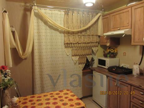 Designer renovated, Dnipro (Dnipropetrovsk) - apartment by the day