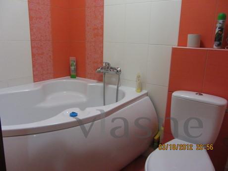 Rent daily, hourly apartment with new renovation (late 2011)