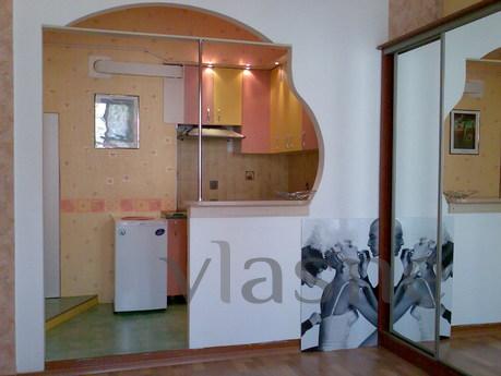 Apartment-studio in Odessa, daily., Odessa - apartment by the day