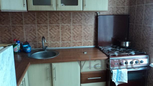 Сдается хорошая чистая квартира.В квартире есть все необходи