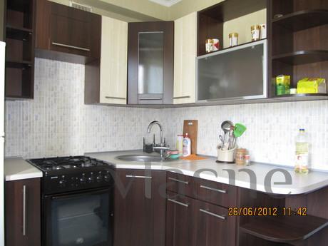 Renovated apartment - not expensive, Odessa - apartment by the day