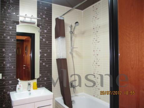 stylish apartment near the sea, Odessa - apartment by the day