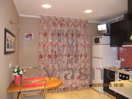 stylish apartment near the sea, Odessa - apartment by the day