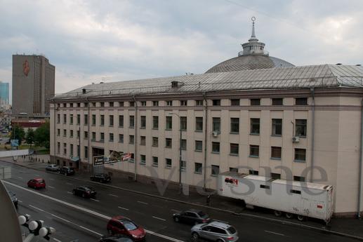 2-комнатная квартира площадь Победы, Киев - квартира посуточно
