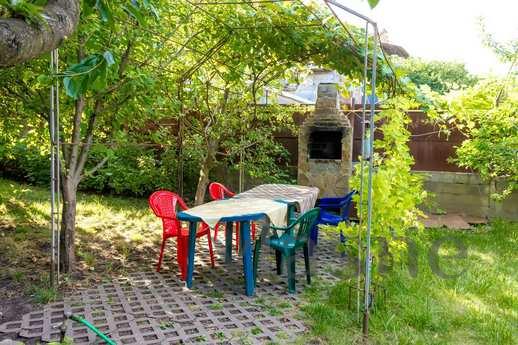 Available from 19/08 7/08 on House-cottage in Chernomorka Od