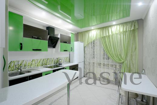 Suite with Jacuzzi on Poznyaky, Kyiv - apartment by the day