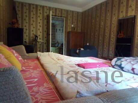 3-room o Left-bank, Kyiv - apartment by the day