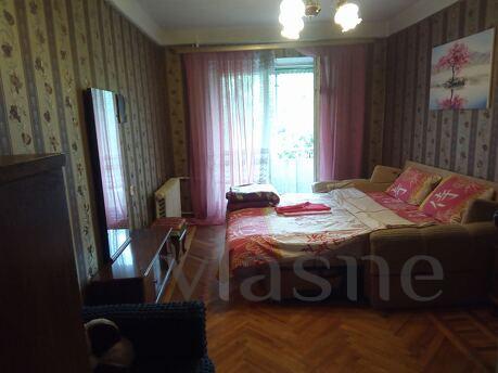 3-room o Left-bank, Kyiv - apartment by the day