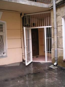Своя 1ком.квартира в центре парк Шевченк, Одесса - квартира посуточно