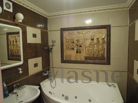 I rent a luxury apartment near the park, Simferopol - apartment by the day