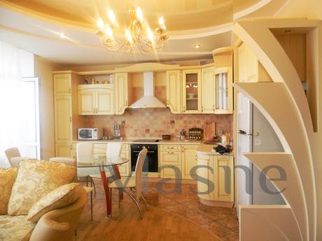 3 BR .Penthouse apartment,near Arcadia, Odessa - apartment by the day