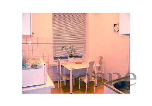 e bedroom apartment on the street Lutheran. The apartment is