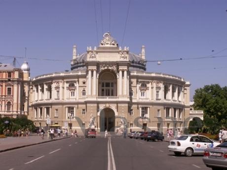 Deribasovskaya 10, Odessa - apartment by the day