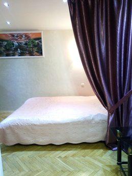 1k Lux, near the metro KPI, warm., Kyiv - apartment by the day